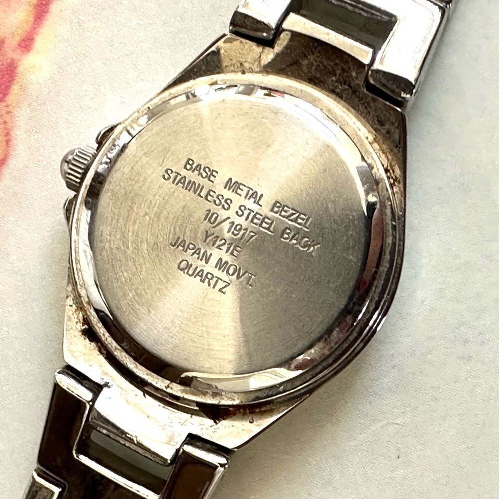 Anne Klein silver tone watch - Picture 7 of 9
